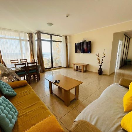 Dolce Vita Sea View Apartment Sveti Vlas Eksteriør bilde