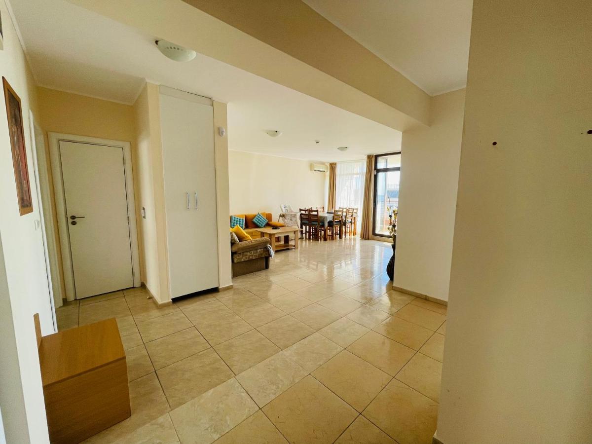 Dolce Vita Sea View Apartment Sveti Vlas Eksteriør bilde