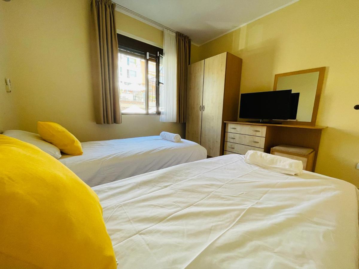 Dolce Vita Sea View Apartment Sveti Vlas Eksteriør bilde